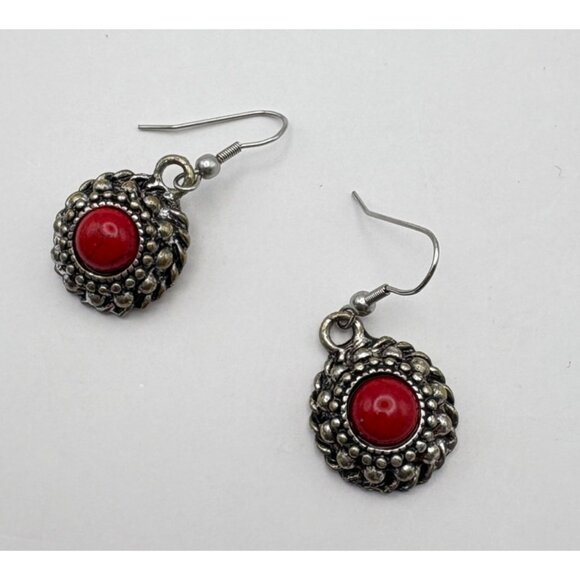 Vintage Silver Tone Red Dangle Earrings Faux Stone Ornate Frame Retro Elegant - Picture 4 of 6